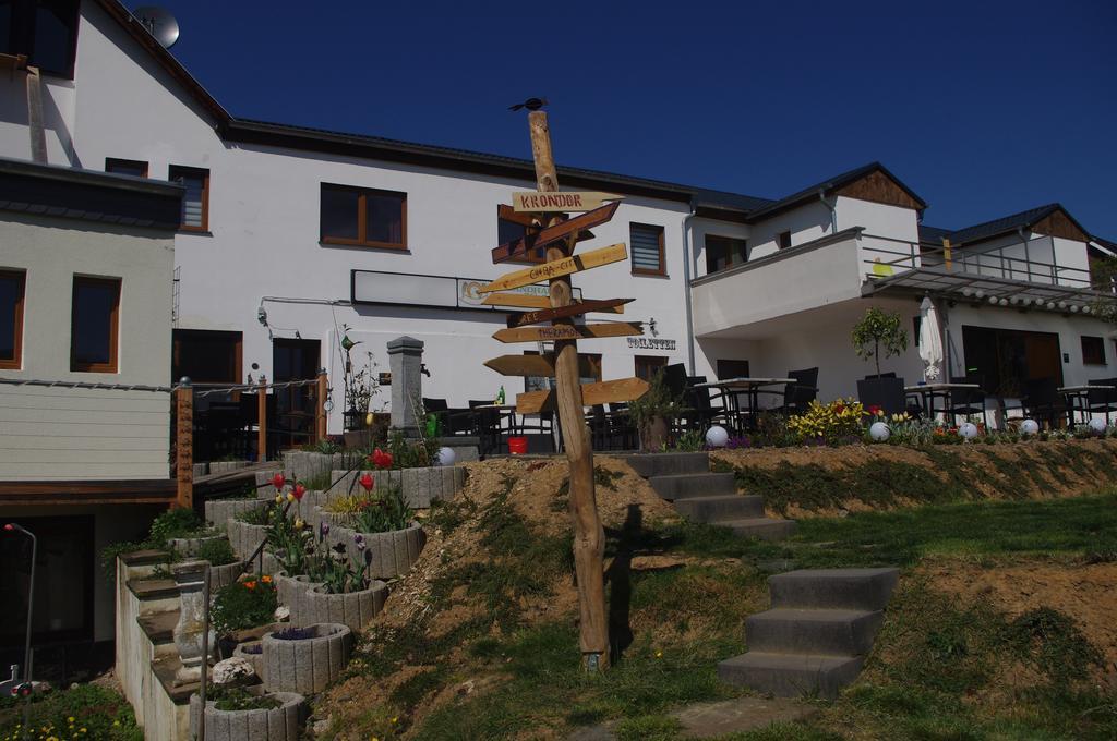 Hinter Den Spiegeln Hotell Heimbach Exteriör bild